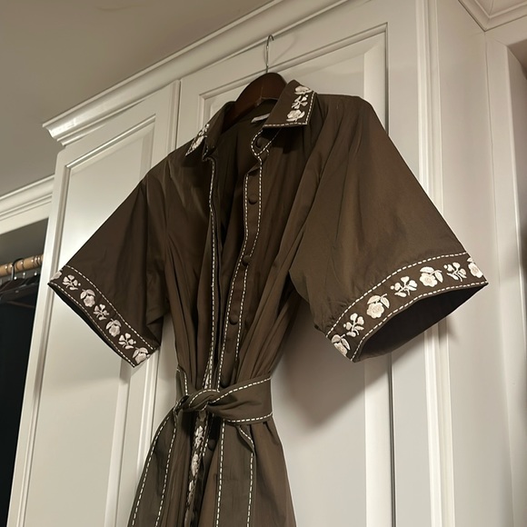 Parterre Vera Dress - Picture 2 of 3